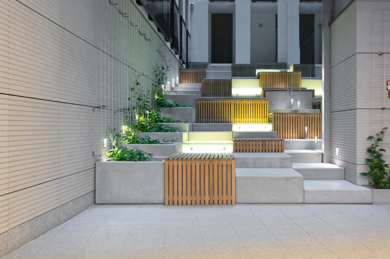 Apartament Dom Przy Okrzei By Renters Prestige ワルシャワ エクステリア 写真