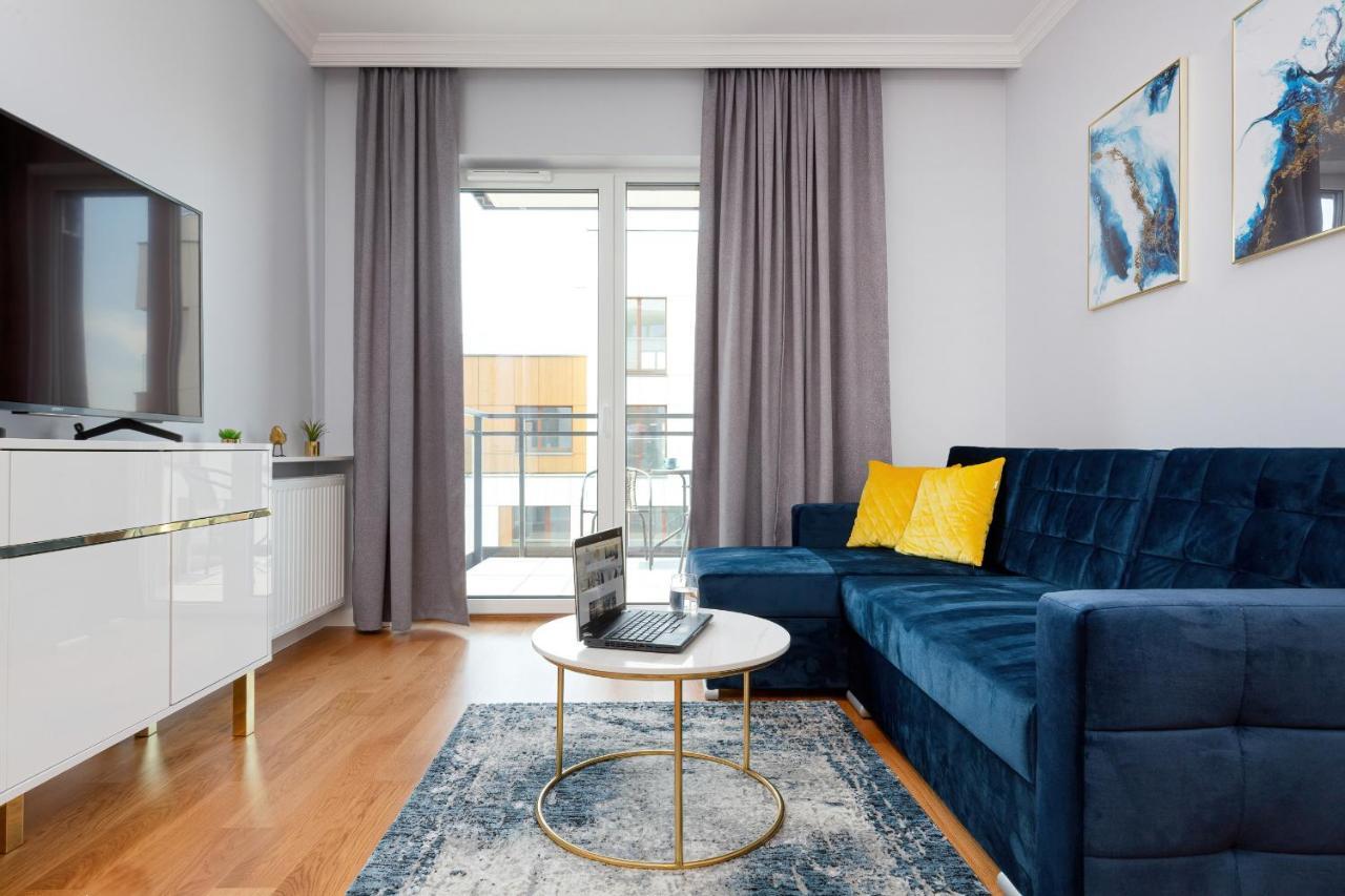 Apartament Dom Przy Okrzei By Renters Prestige ワルシャワ エクステリア 写真