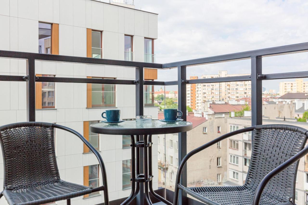 Apartament Dom Przy Okrzei By Renters Prestige ワルシャワ エクステリア 写真